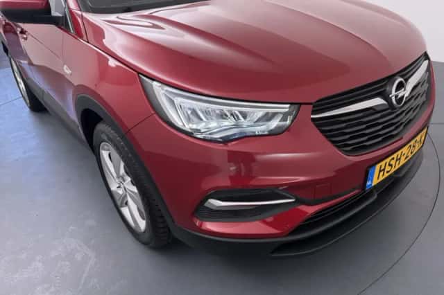 Opel Grandland X (2022) thumbnail 11