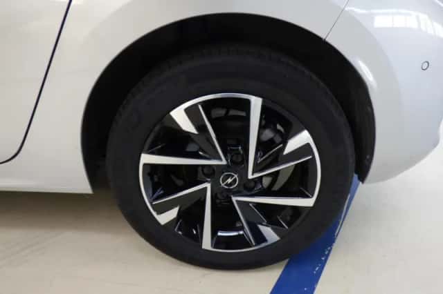 Opel Corsa (2025) thumbnail 11