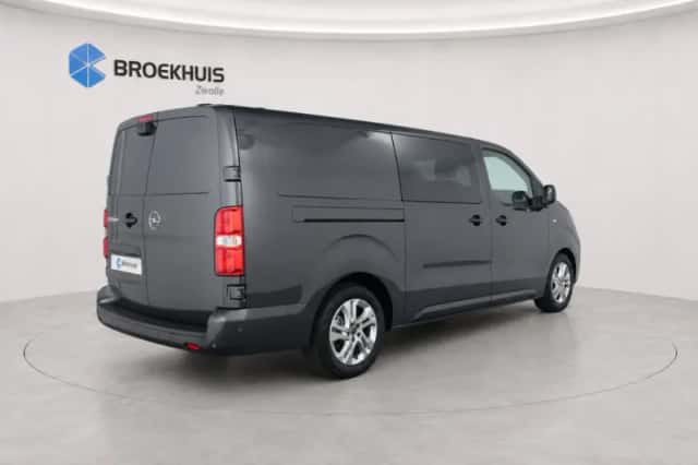 Opel Vivaro (2025) thumbnail 2