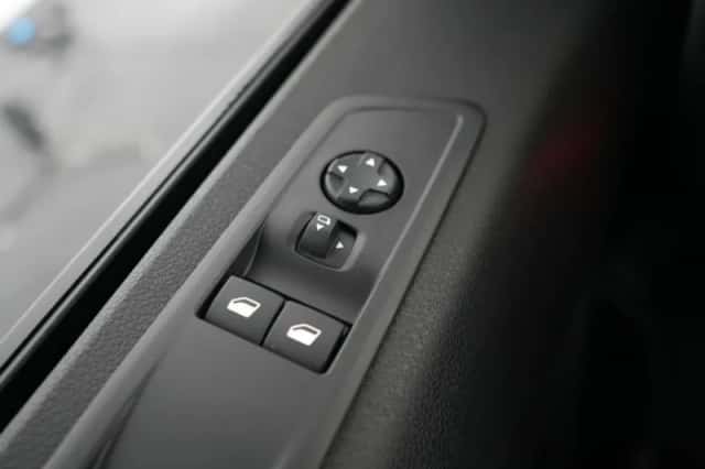 Opel Vivaro (2025) thumbnail 24