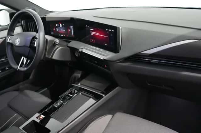 Opel Astra (2025) thumbnail 4