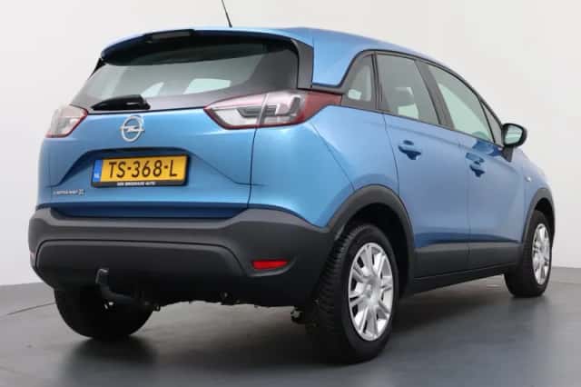Opel Crossland X (2018) thumbnail 2