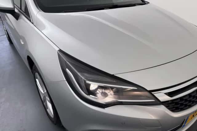 Opel Astra Sports Tourer (2018) thumbnail 11