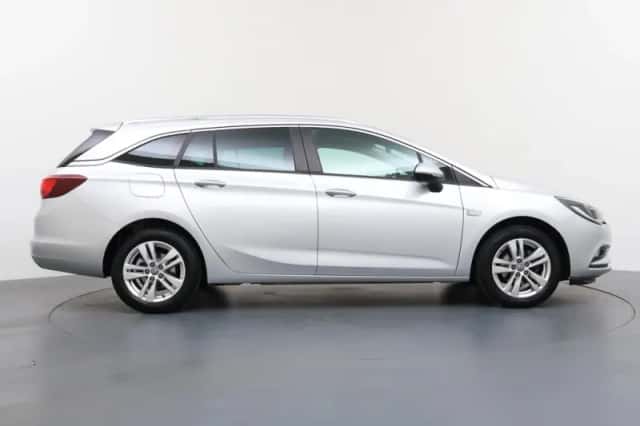 Opel Astra Sports Tourer (2018) thumbnail 14