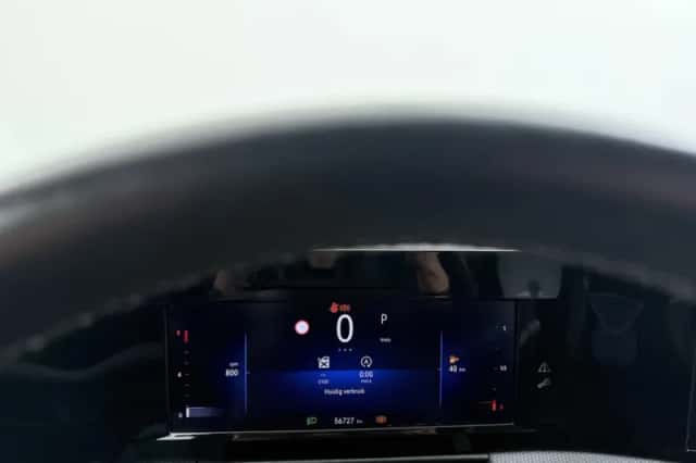 Opel Astra (2022) thumbnail 15