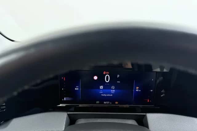 Opel Astra (2022) thumbnail 18