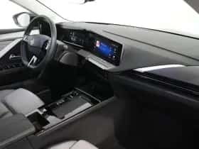 Opel Astra (2022) thumbnail 7