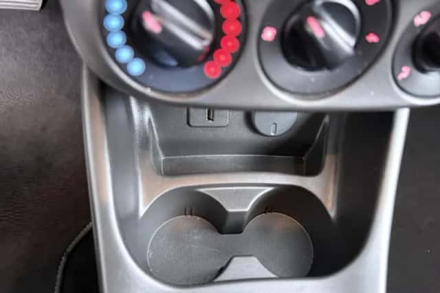 Opel Corsa (2016) thumbnail 27