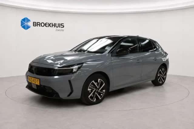 Opel Corsa (2025) thumbnail 1