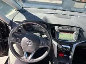 Opel Zafira (2017) thumbnail 5