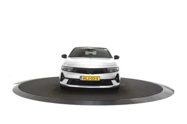 Opel Astra (2025) thumbnail 2