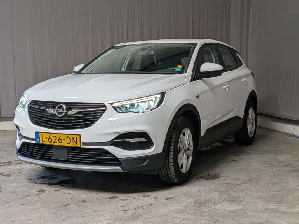 Opel Grandland X (2021) — foto 1