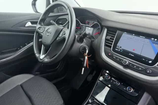 Opel Grandland X (2021) thumbnail 3