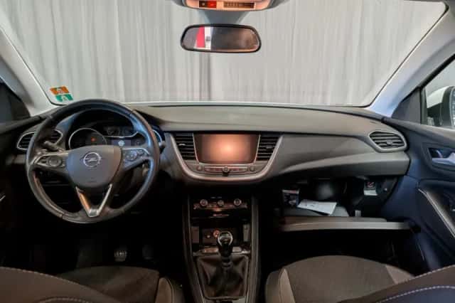 Opel Grandland X (2021) thumbnail 4