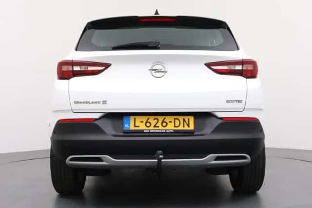 Opel Grandland X (2021) thumbnail 6