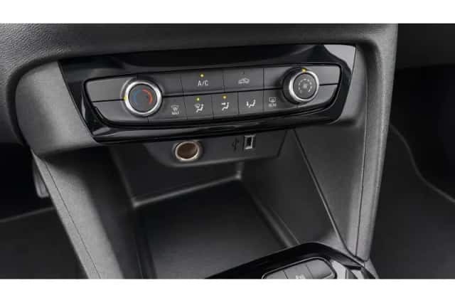 Opel Corsa (2023) thumbnail 10