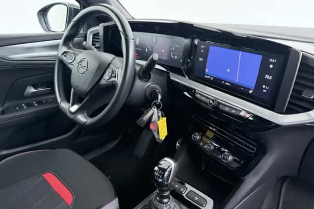 Opel Mokka (2022) thumbnail 3