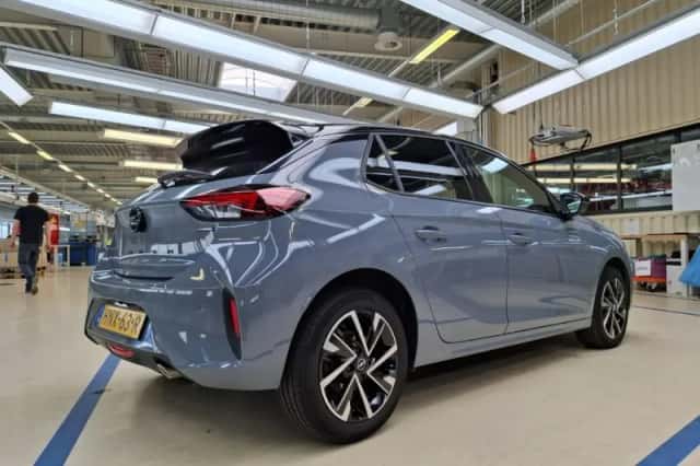 Opel Corsa (2025) thumbnail 3