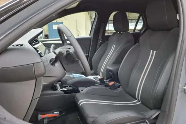 Opel Corsa (2025) thumbnail 6