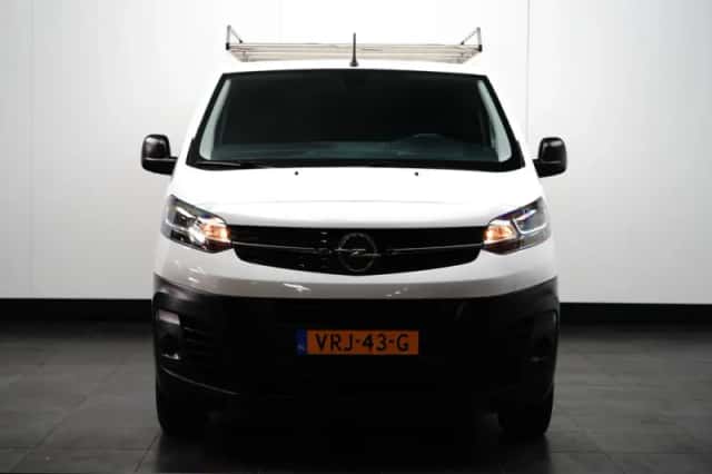 Opel Vivaro (2022) thumbnail 2