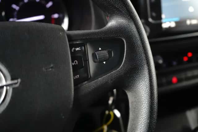 Opel Vivaro (2022) thumbnail 15