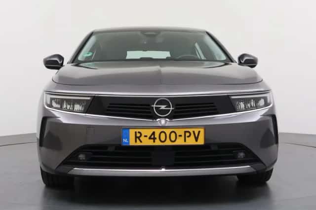 Opel Astra (2022) thumbnail 5