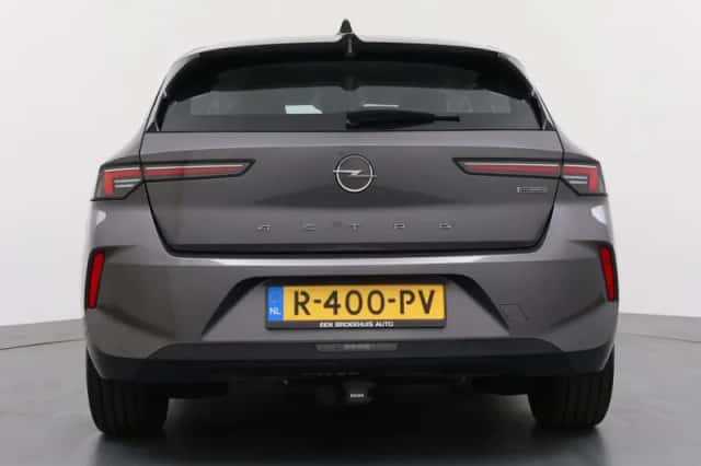 Opel Astra (2022) thumbnail 6