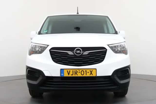 Opel Combo (2021) thumbnail 5