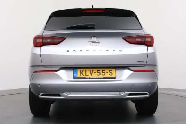 Opel Grandland (2023) thumbnail 6