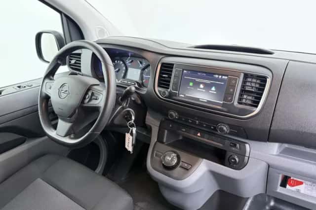 Opel Vivaro (2022) thumbnail 3