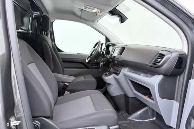 Opel Vivaro (2022) thumbnail 4