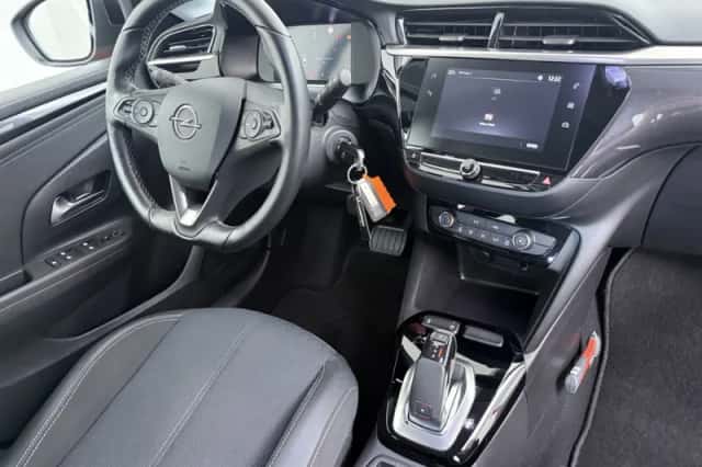 Opel Corsa (2021) thumbnail 3