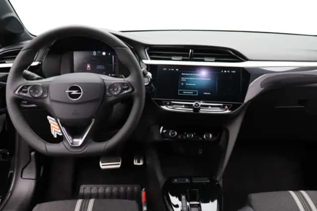 Opel Corsa (2025) thumbnail 3