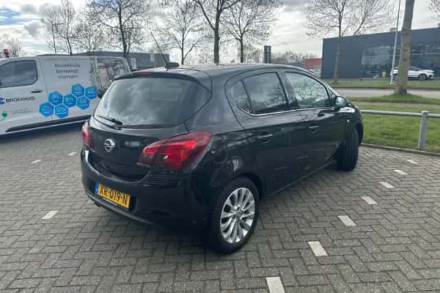 Opel Corsa (2019) thumbnail 3