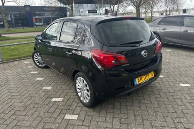 Opel Corsa (2019) thumbnail 4