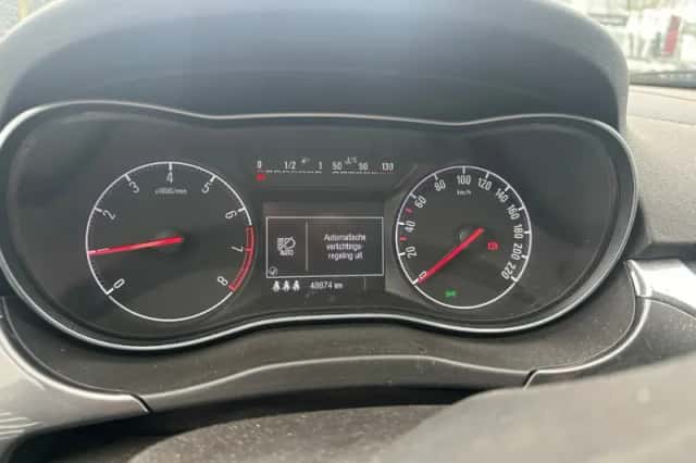 Opel Corsa (2019) thumbnail 6