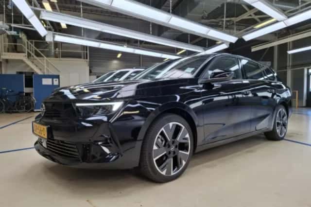 Opel Astra (2025) thumbnail 1