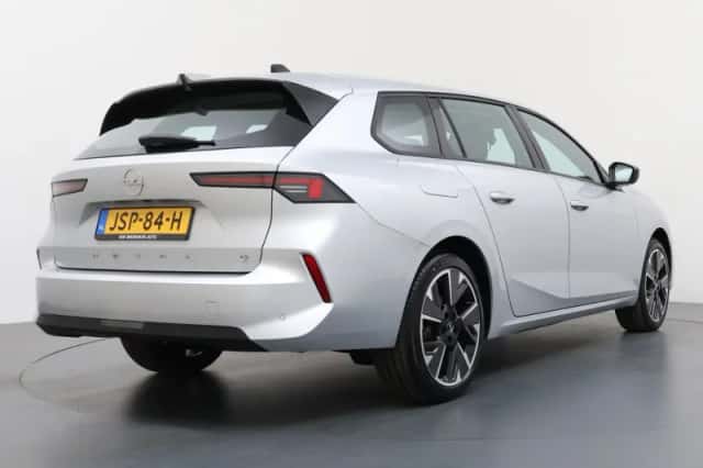 Opel Astra (2025) thumbnail 2