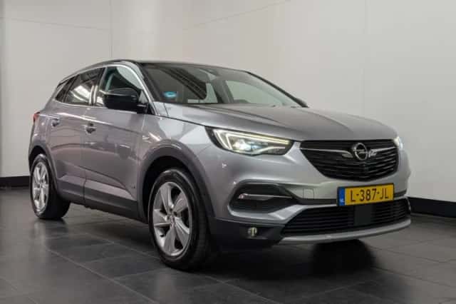 Opel Grandland X (2021) thumbnail 2