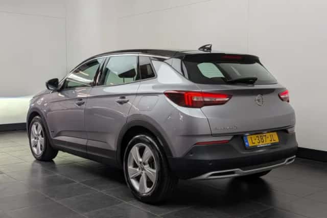 Opel Grandland X (2021) thumbnail 4