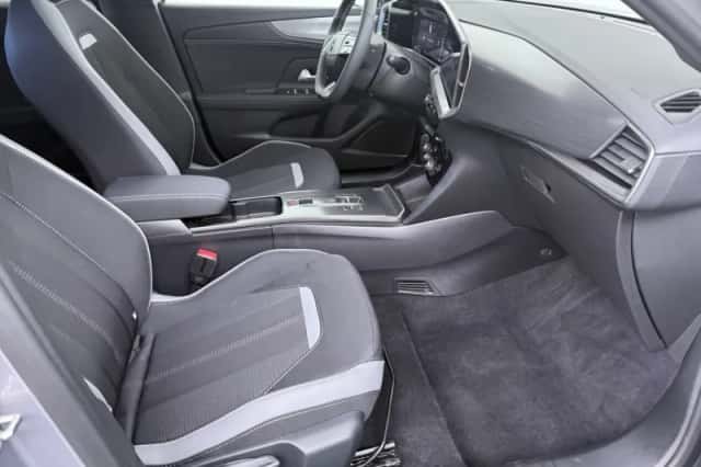 Opel Mokka (2025) thumbnail 4