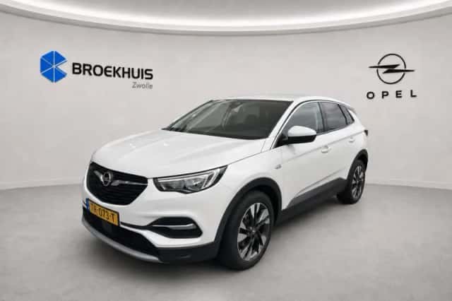 Opel Grandland X (2018) thumbnail 1