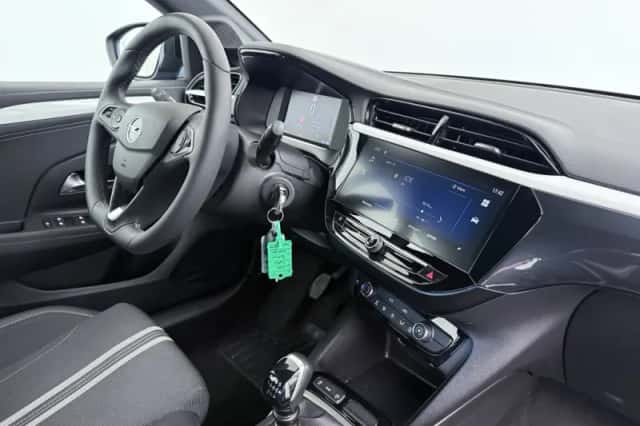 Opel Corsa (2025) thumbnail 3