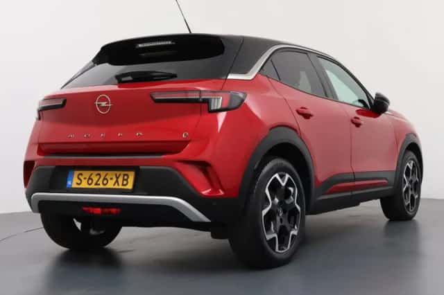 Opel Mokka-e (2023) thumbnail 2
