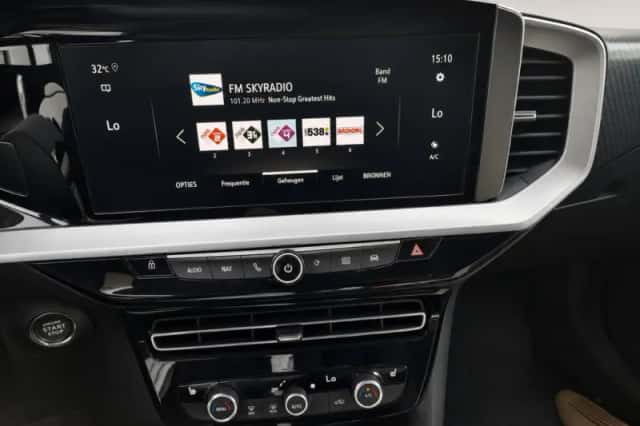 Opel Mokka (2023) thumbnail 4