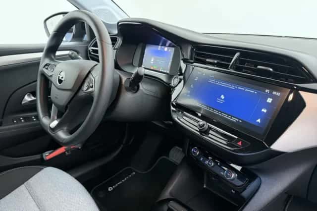 Opel Corsa (2025) thumbnail 3