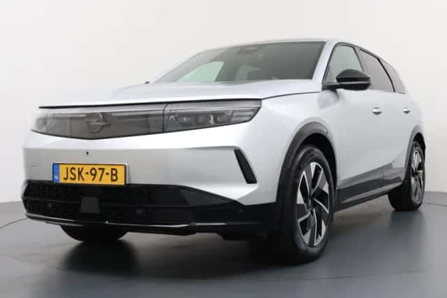 Opel Grandland (2025) thumbnail 1