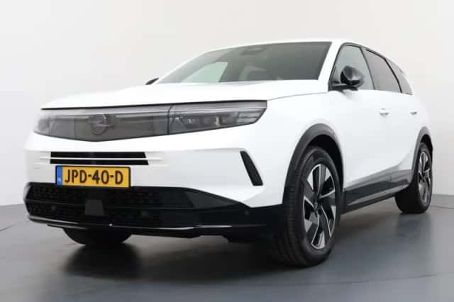 Opel Grandland (2025) thumbnail 1