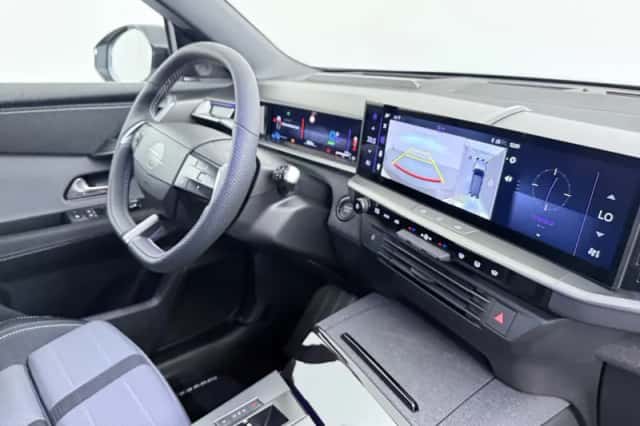 Opel Grandland (2025) thumbnail 3