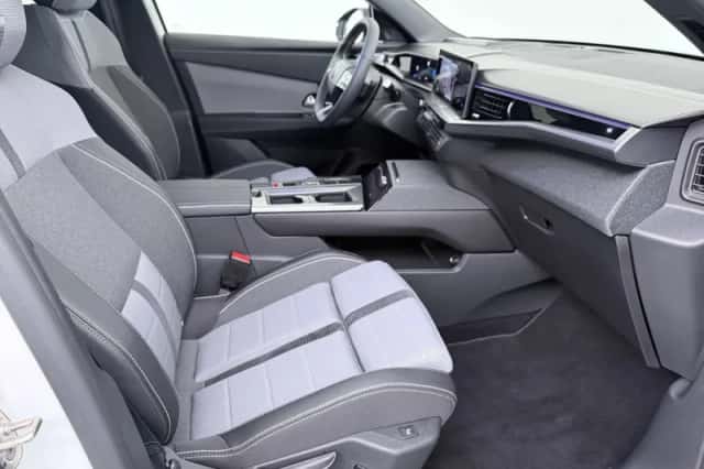 Opel Grandland (2025) thumbnail 4